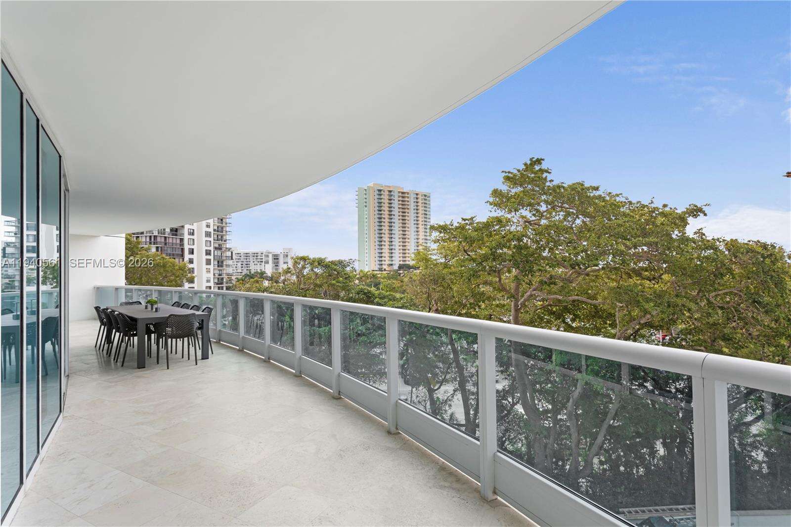 BRISTOL TOWER - 2127 Brickell Ave, Miami, FL 33129 | Picture 29