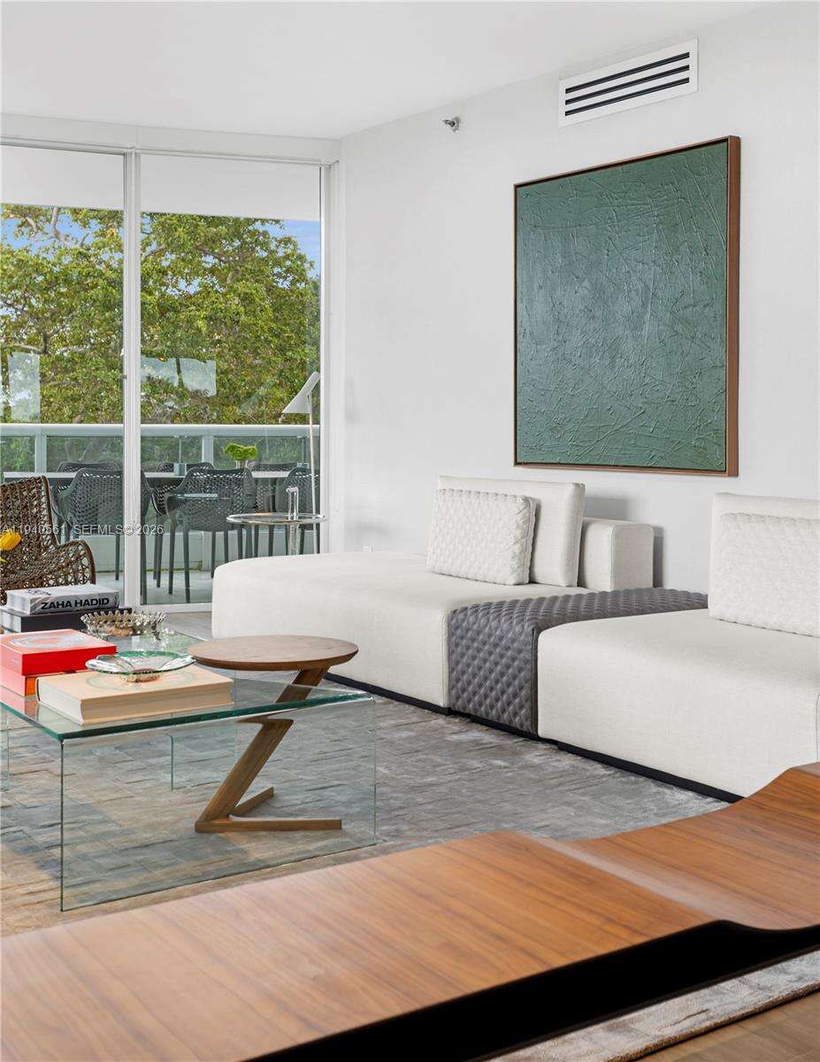 BRISTOL TOWER - 2127 Brickell Ave, Miami, FL 33129 | Picture 5