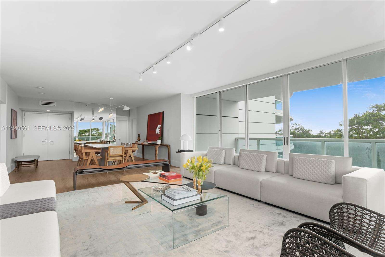 BRISTOL TOWER - 2127 Brickell Ave, Miami, FL 33129 | Picture 7