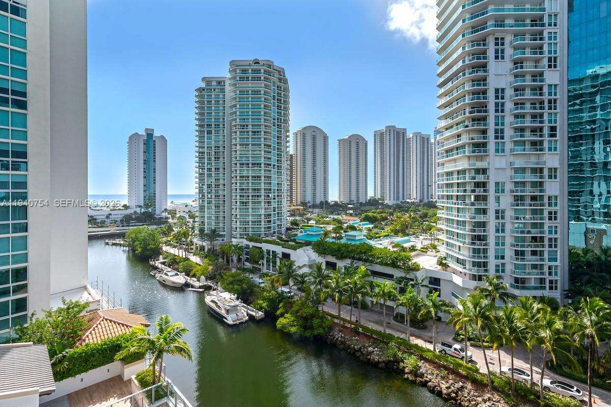 PARQUE TOWERS - 300 Sunny Isles Blvd, Sunny Isles Beach, FL 33160 | Picture 33
