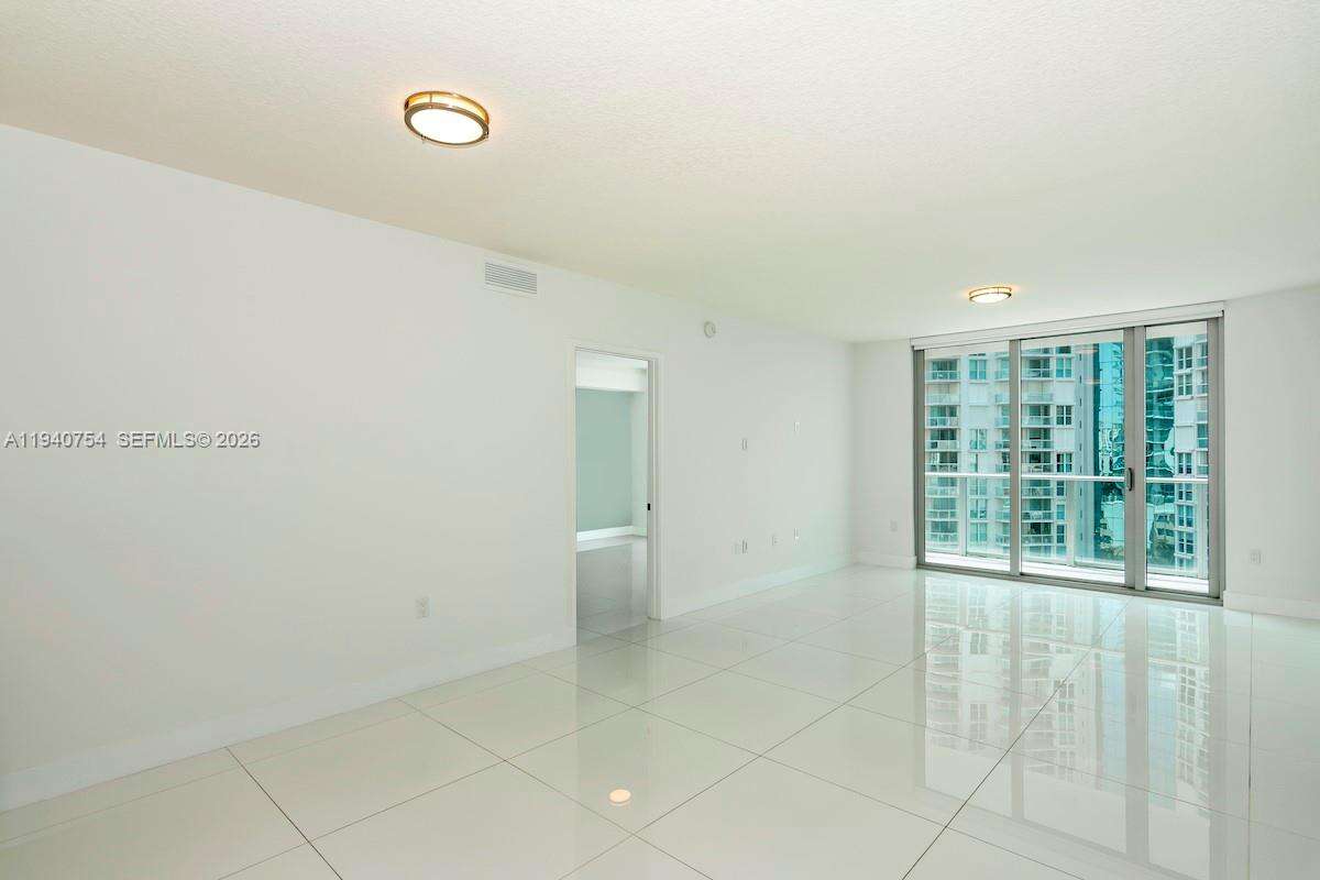 PARQUE TOWERS - 300 Sunny Isles Blvd, Sunny Isles Beach, FL 33160 | Picture 8