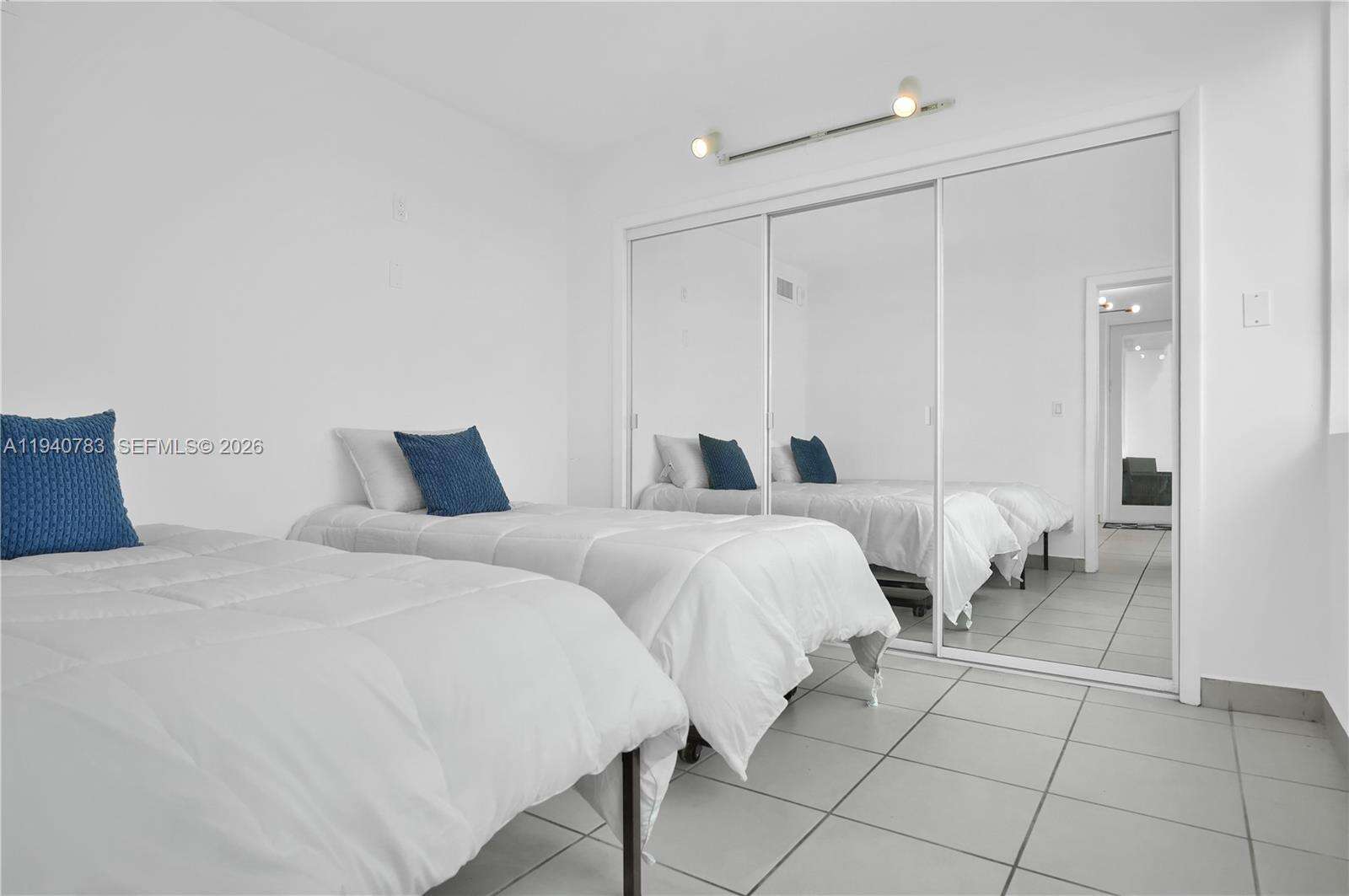 The Carriage Club North at 5005 Collins Ave, Miami Beach, FL 33140 - For Sale photo 11