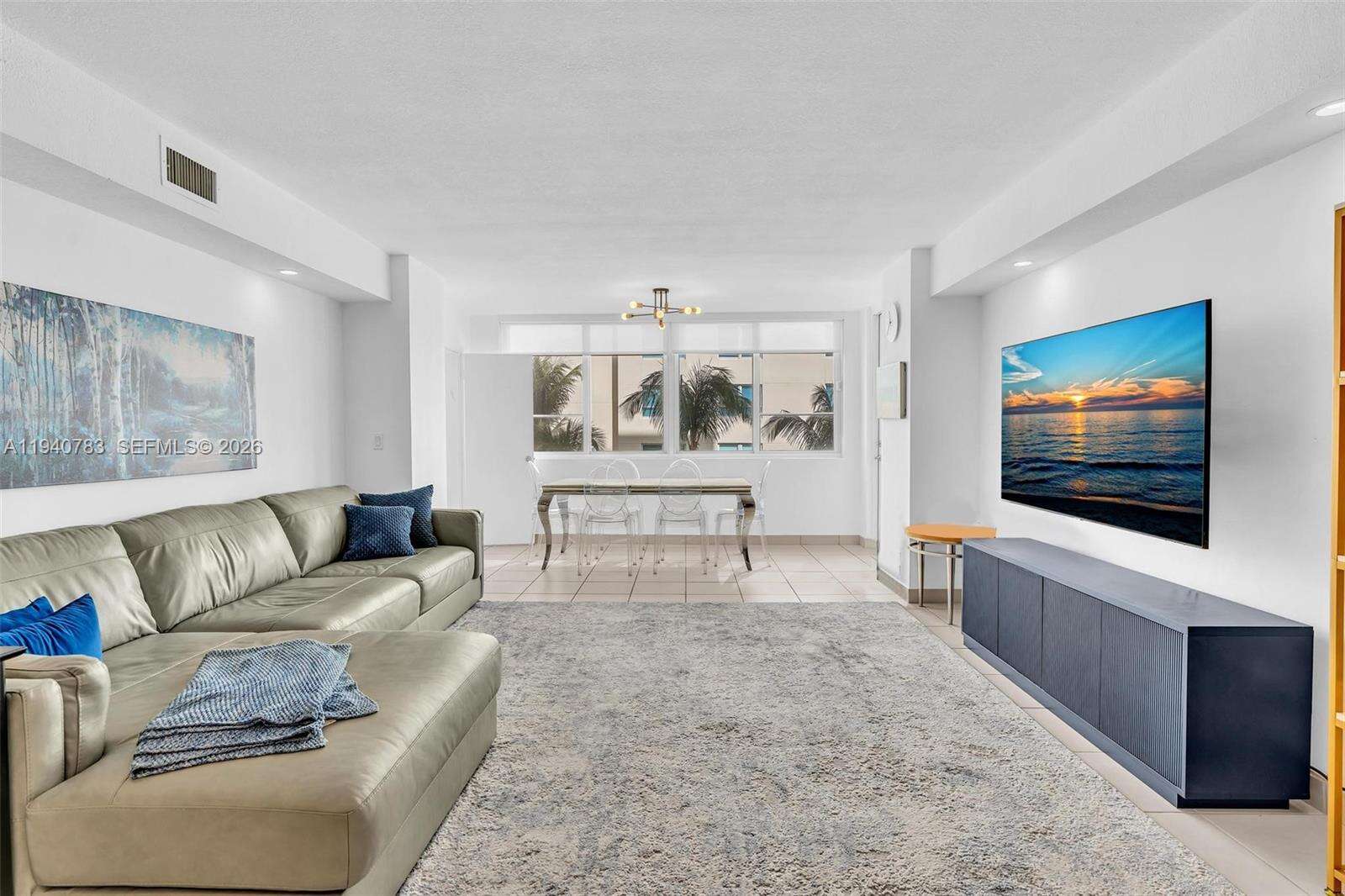 The Carriage Club North at 5005 Collins Ave, Miami Beach, FL 33140 - For Sale photo 19