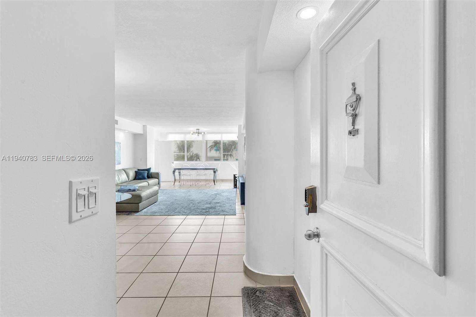 The Carriage Club North at 5005 Collins Ave, Miami Beach, FL 33140 - For Sale photo 4