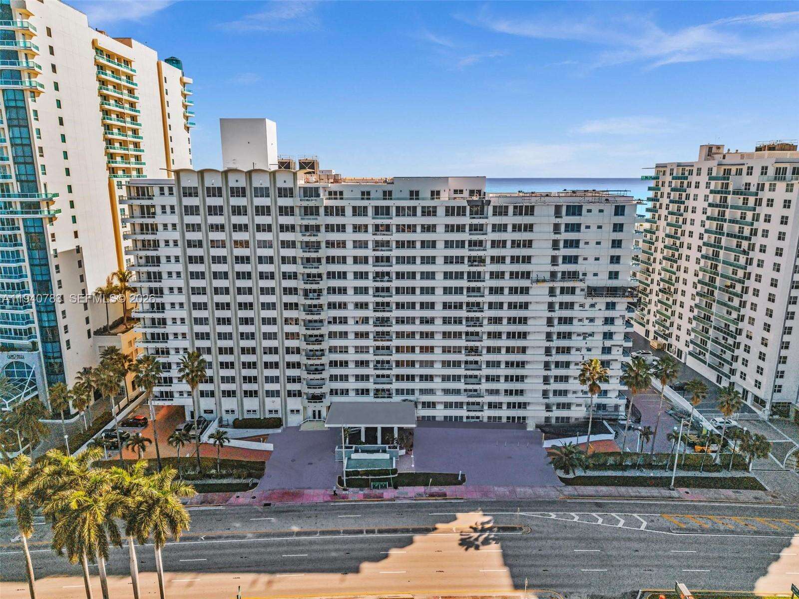 The Carriage Club North at 5005 Collins Ave, Miami Beach, FL 33140 - For Sale photo 40