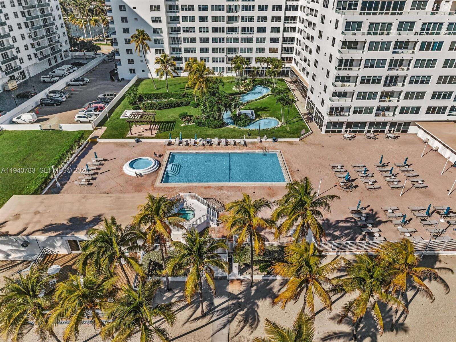 The Carriage Club North at 5005 Collins Ave, Miami Beach, FL 33140 - For Sale photo 45