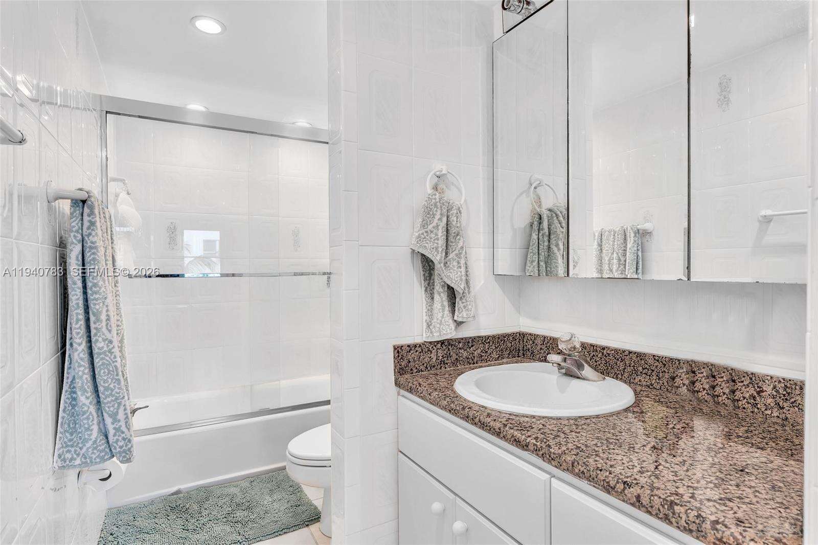 The Carriage Club North at 5005 Collins Ave, Miami Beach, FL 33140 - For Sale photo 6