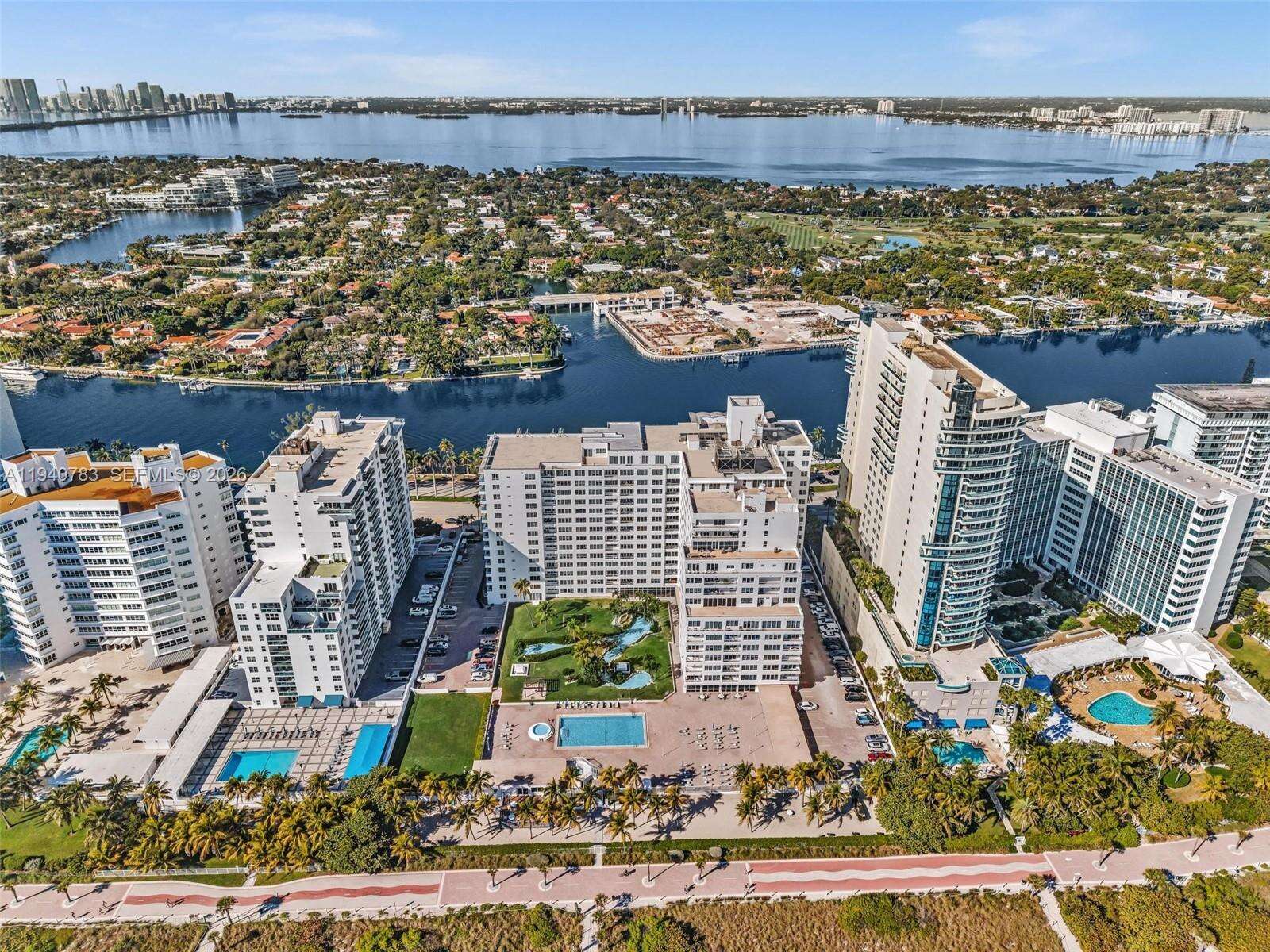 The Carriage Club North at 5005 Collins Ave, Miami Beach, FL 33140 - For Sale photo 53