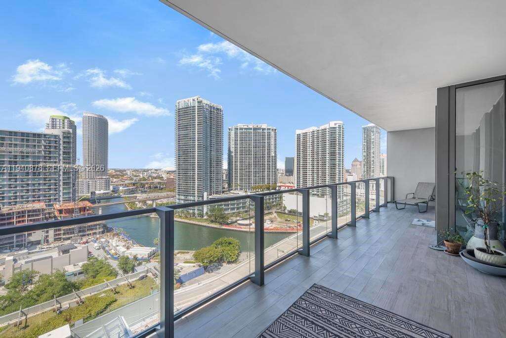 Reach Brickell at 68 6 St, Miami, FL 33131 - For Sale photo 2