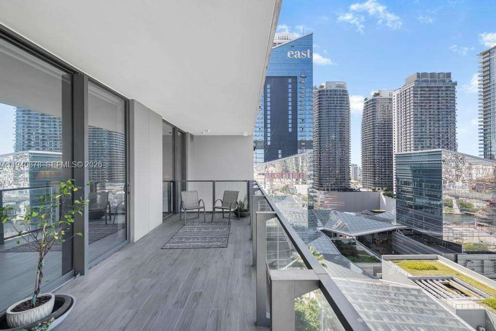 Reach Brickell at 68 6 St, Miami, FL 33131 - For Sale photo 26