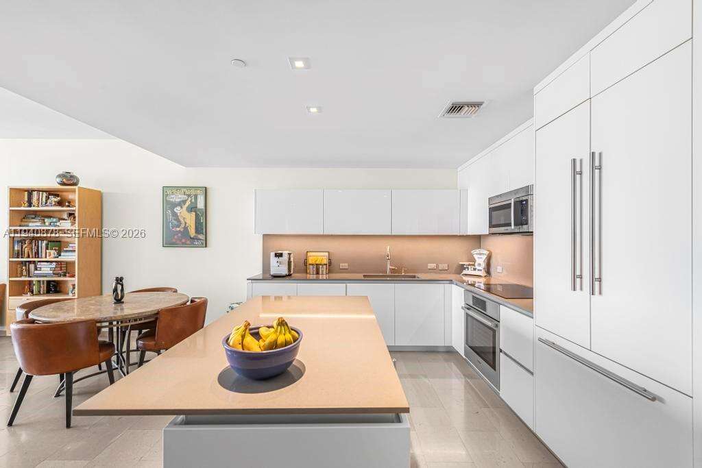 Reach Brickell at 68 6 St, Miami, FL 33131 - For Sale photo 8