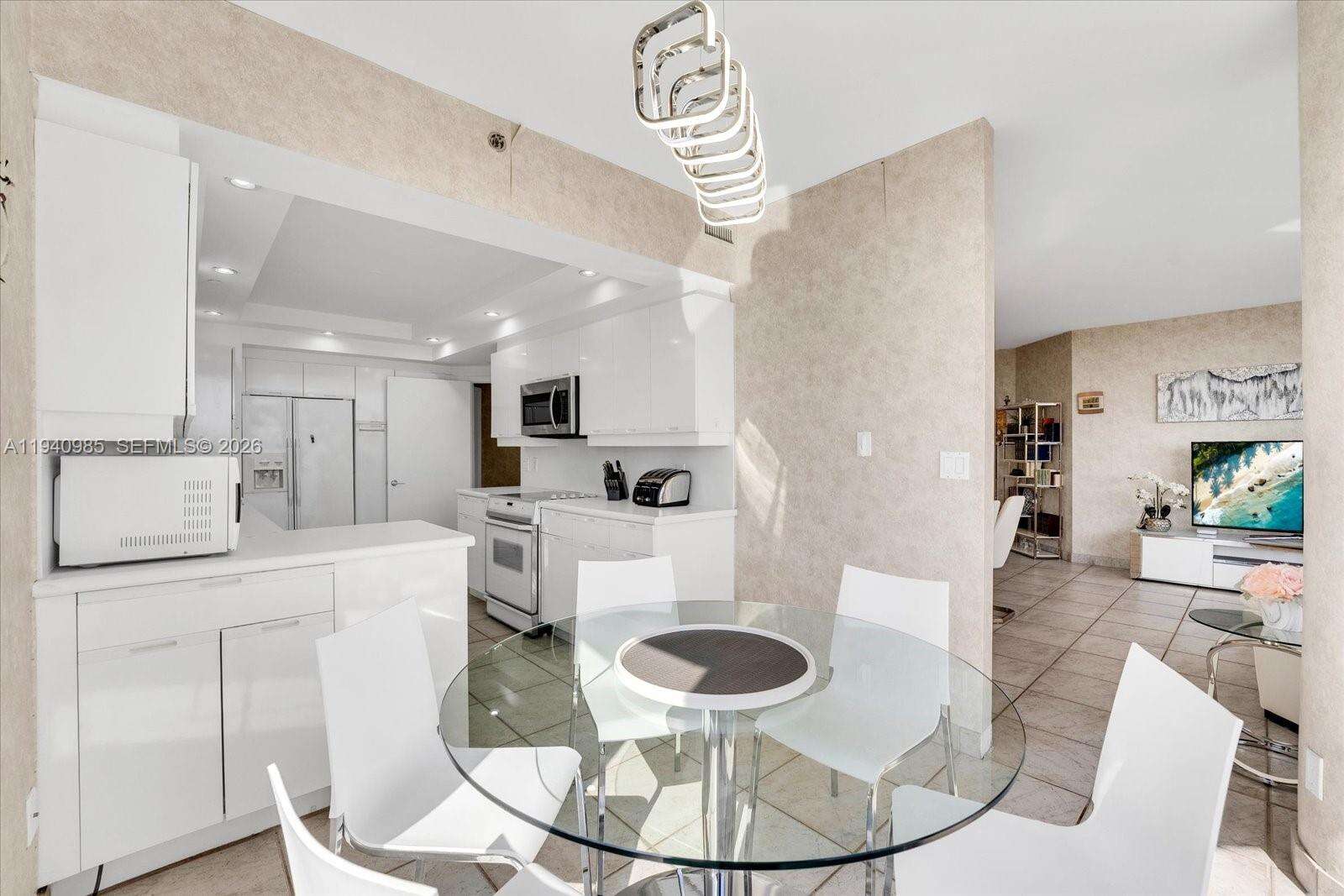 2000 Williams Island at 2000 Island Blvd, Aventura, FL 33160 - For Sale photo 17