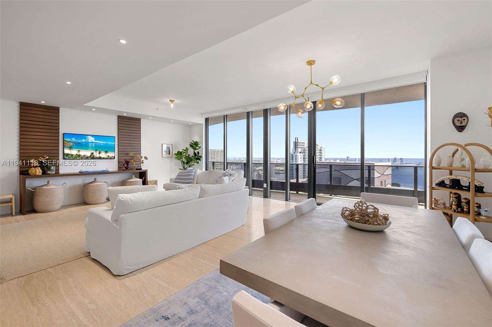 BRICKELL FLATIRON - 1000 Brickell Plz, Miami, FL 33131 | Picture 11