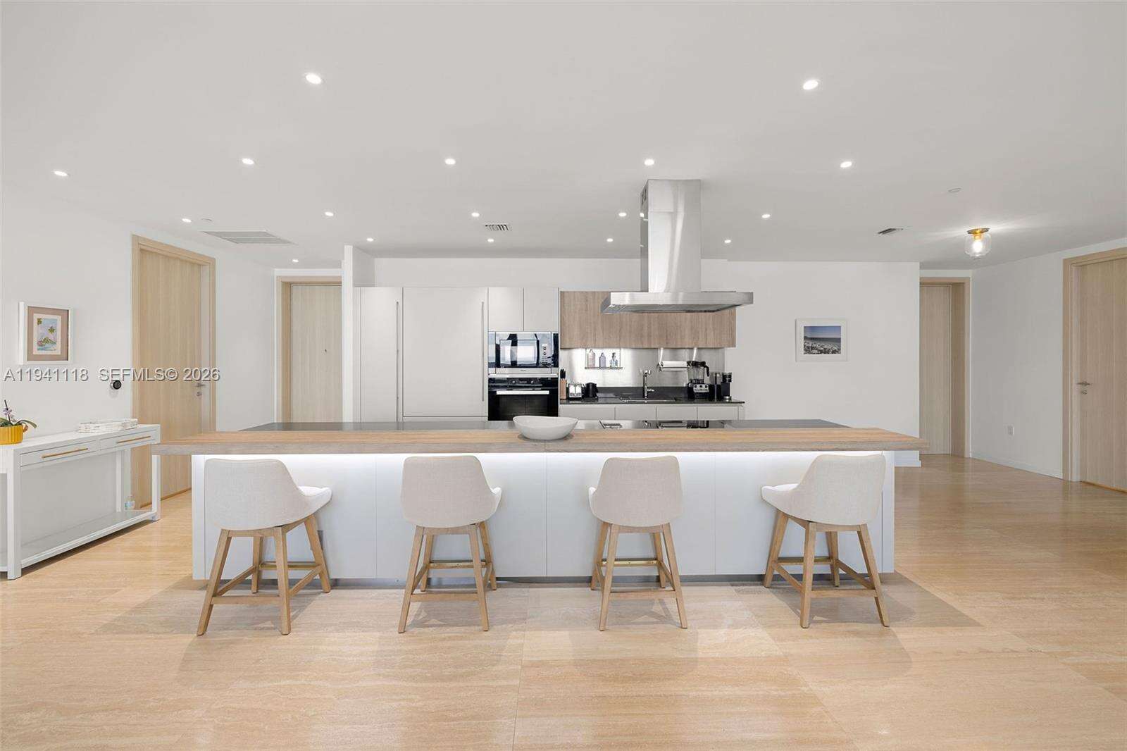 BRICKELL FLATIRON - 1000 Brickell Plz, Miami, FL 33131 | Picture 18