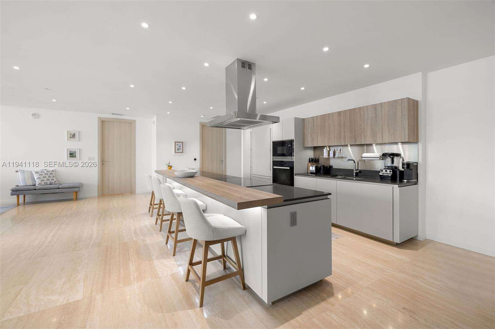 BRICKELL FLATIRON - 1000 Brickell Plz, Miami, FL 33131 | Picture 19