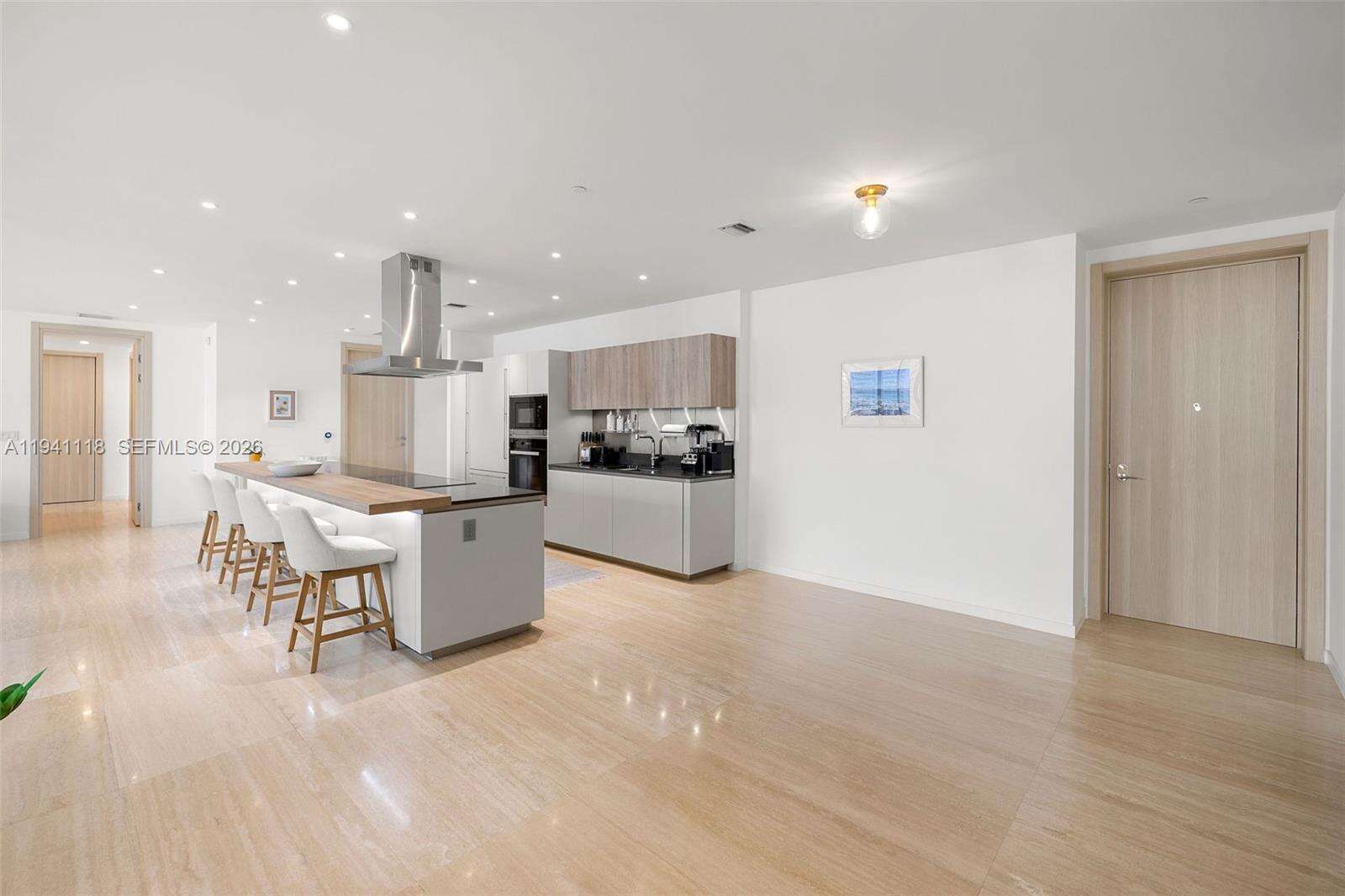 BRICKELL FLATIRON - 1000 Brickell Plz, Miami, FL 33131 | Picture 25