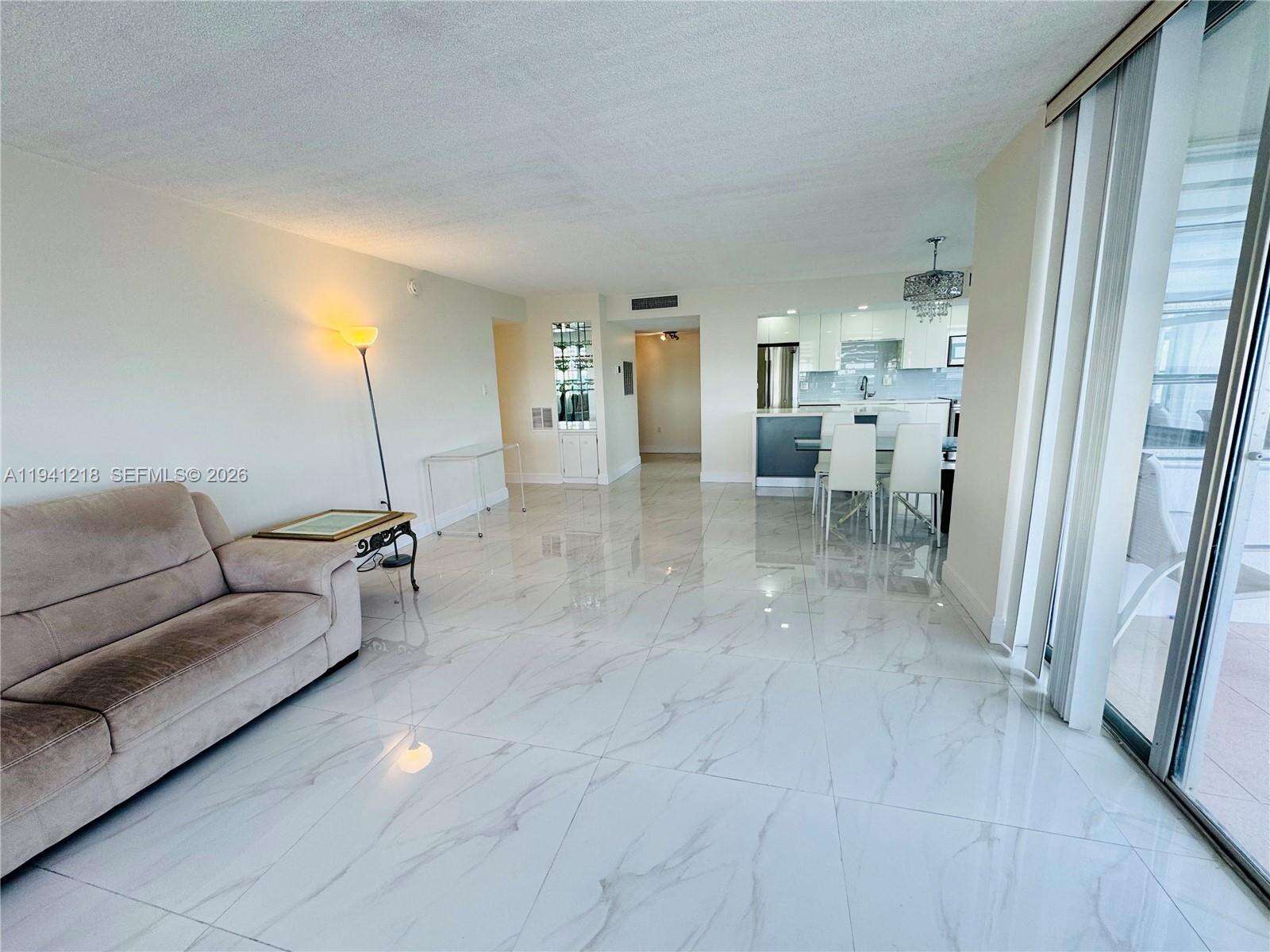 Del Prado at 18041 Biscayne Blvd *boat Slip & Unit*, Aventura, FL 33160 - For Sale photo 19