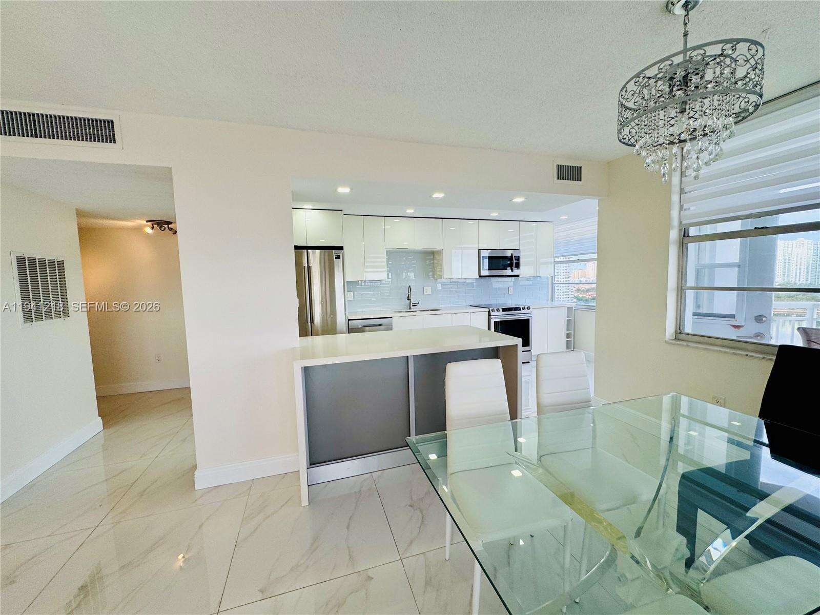 Del Prado at 18041 Biscayne Blvd *boat Slip & Unit*, Aventura, FL 33160 - For Sale photo 20