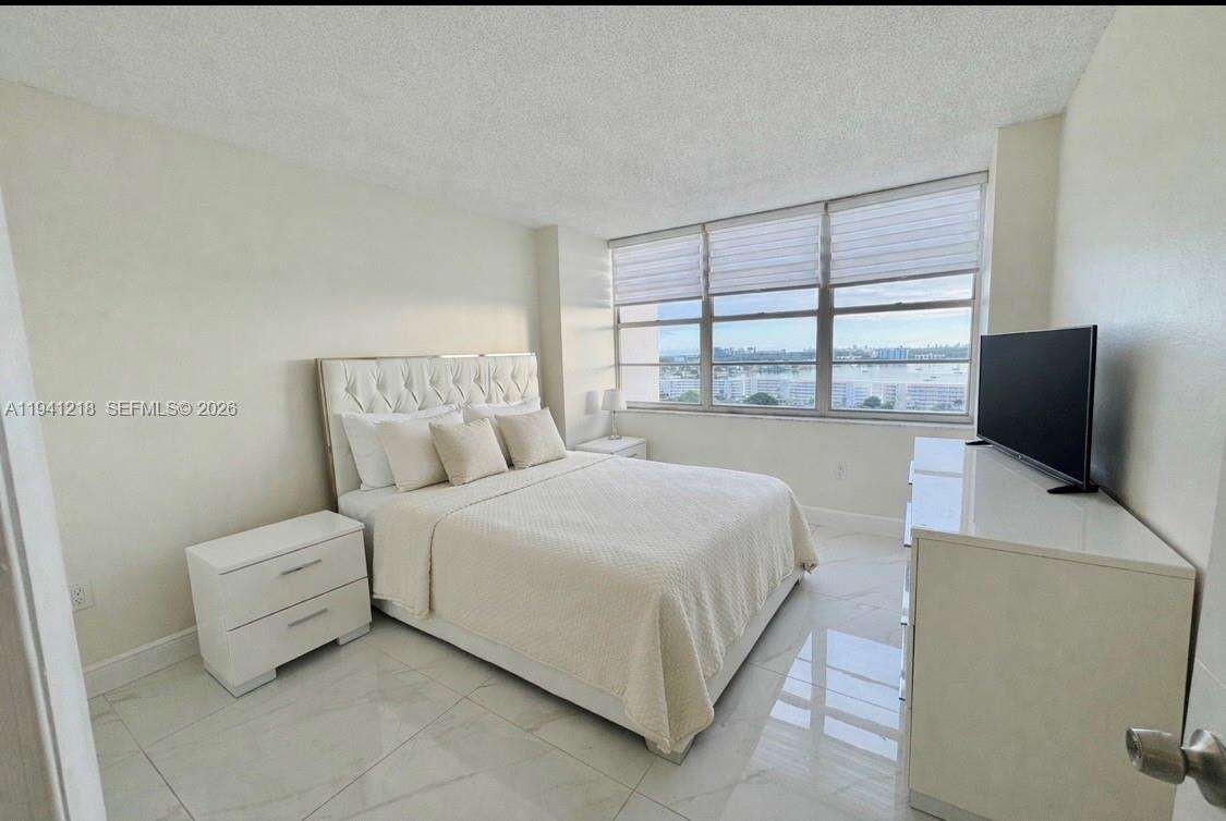 Del Prado at 18041 Biscayne Blvd *boat Slip & Unit*, Aventura, FL 33160 - For Sale photo 28
