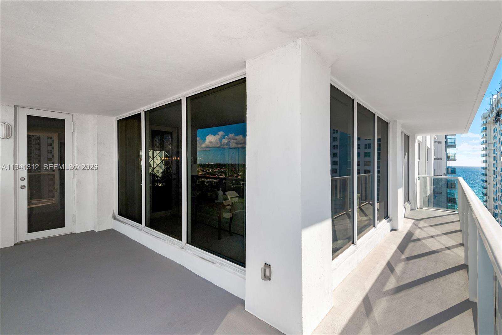 Aquarius at 2751 Ocean Dr, Hollywood, FL 33019 - For Sale photo 27