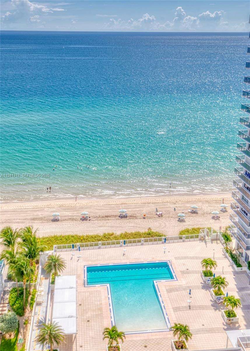 Aquarius at 2751 Ocean Dr, Hollywood, FL 33019 - For Sale photo 33