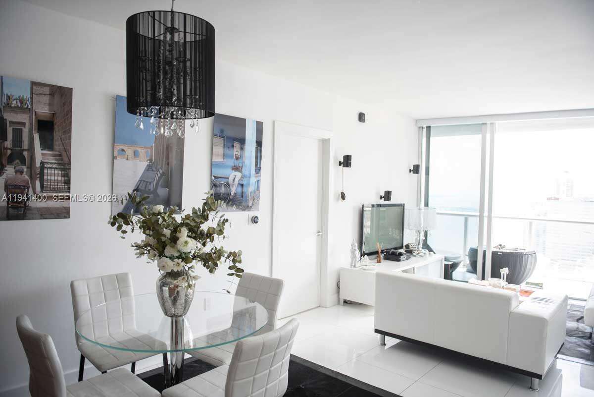 ICON BRICKELL NO TWO - 495 Brickell Ave, Miami, FL 33131 | Picture 2