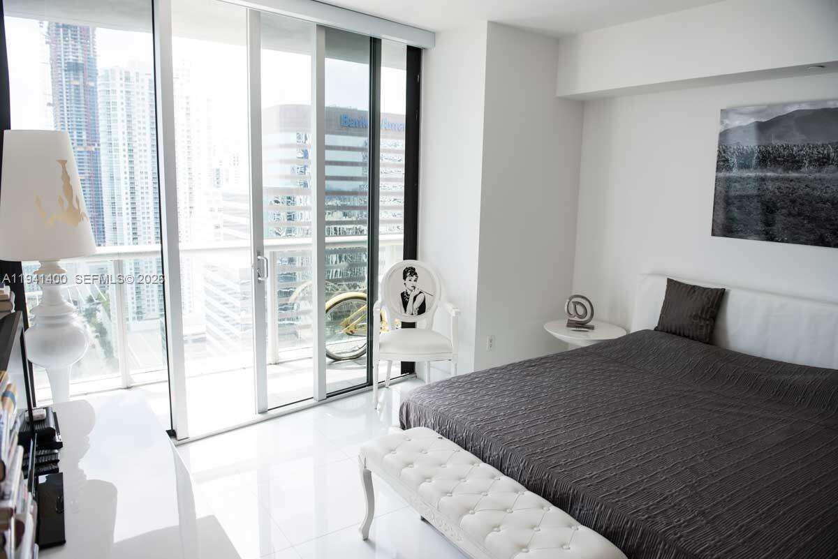 ICON BRICKELL NO TWO - 495 Brickell Ave, Miami, FL 33131 | Picture 11