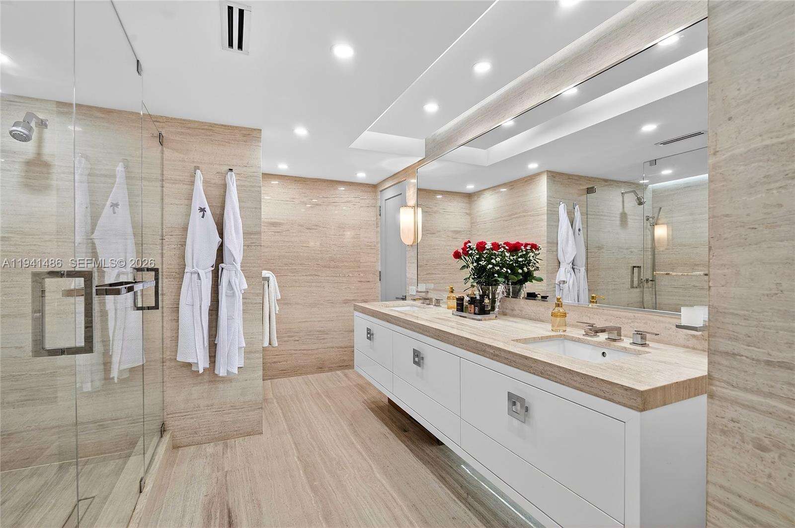 BAL HARBOUR 101 - 10155 Collins Ave, Bal Harbour, FL 33154 | Picture 18