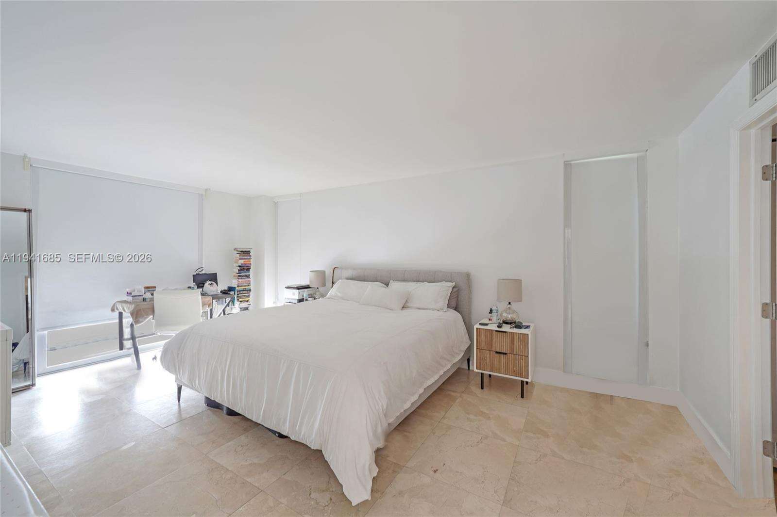 Arlen Beach at 5701 Collins Ave, Miami Beach, FL 33140 - For Sale photo 14