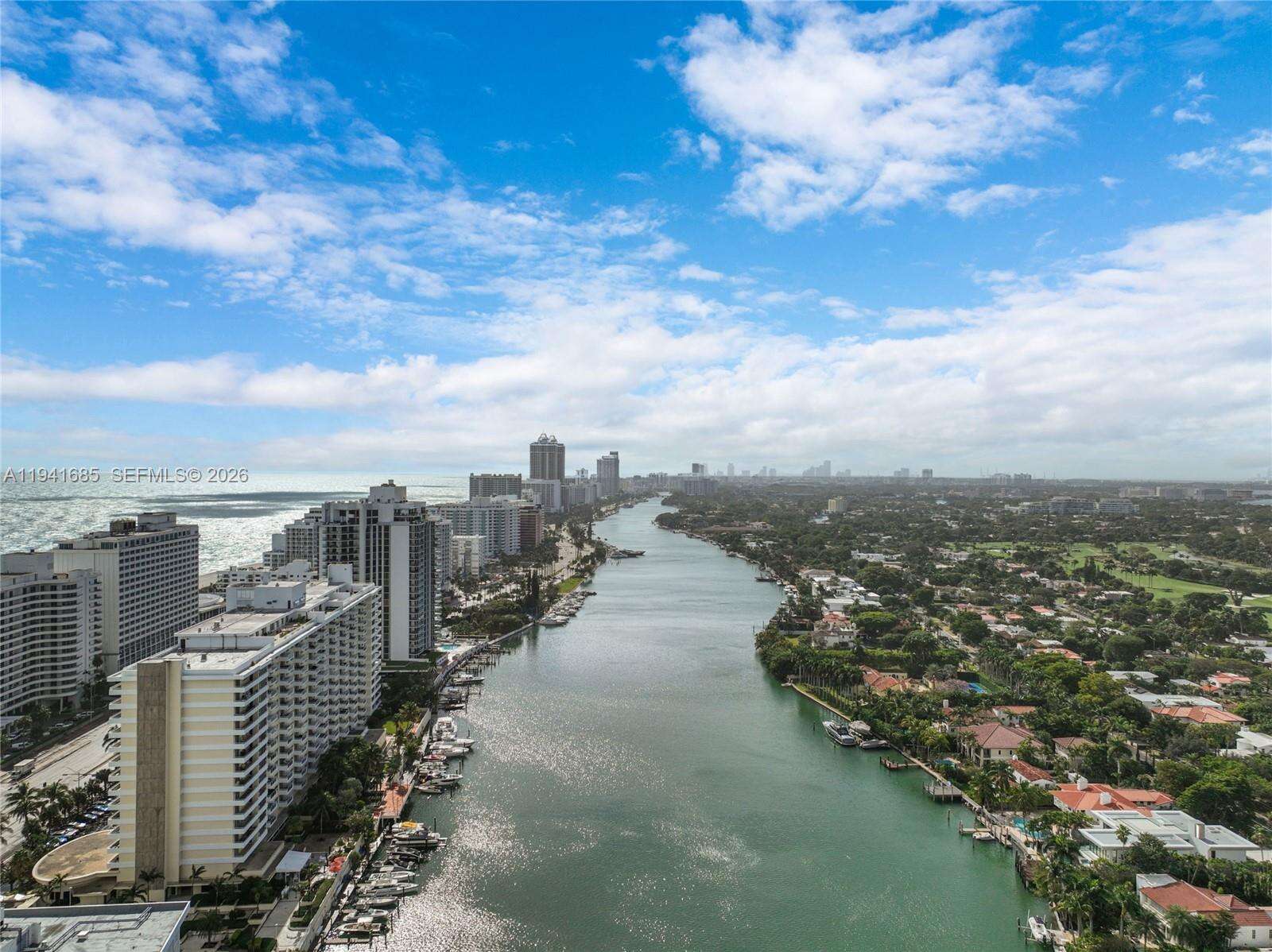 Arlen Beach at 5701 Collins Ave, Miami Beach, FL 33140 - For Sale photo 24