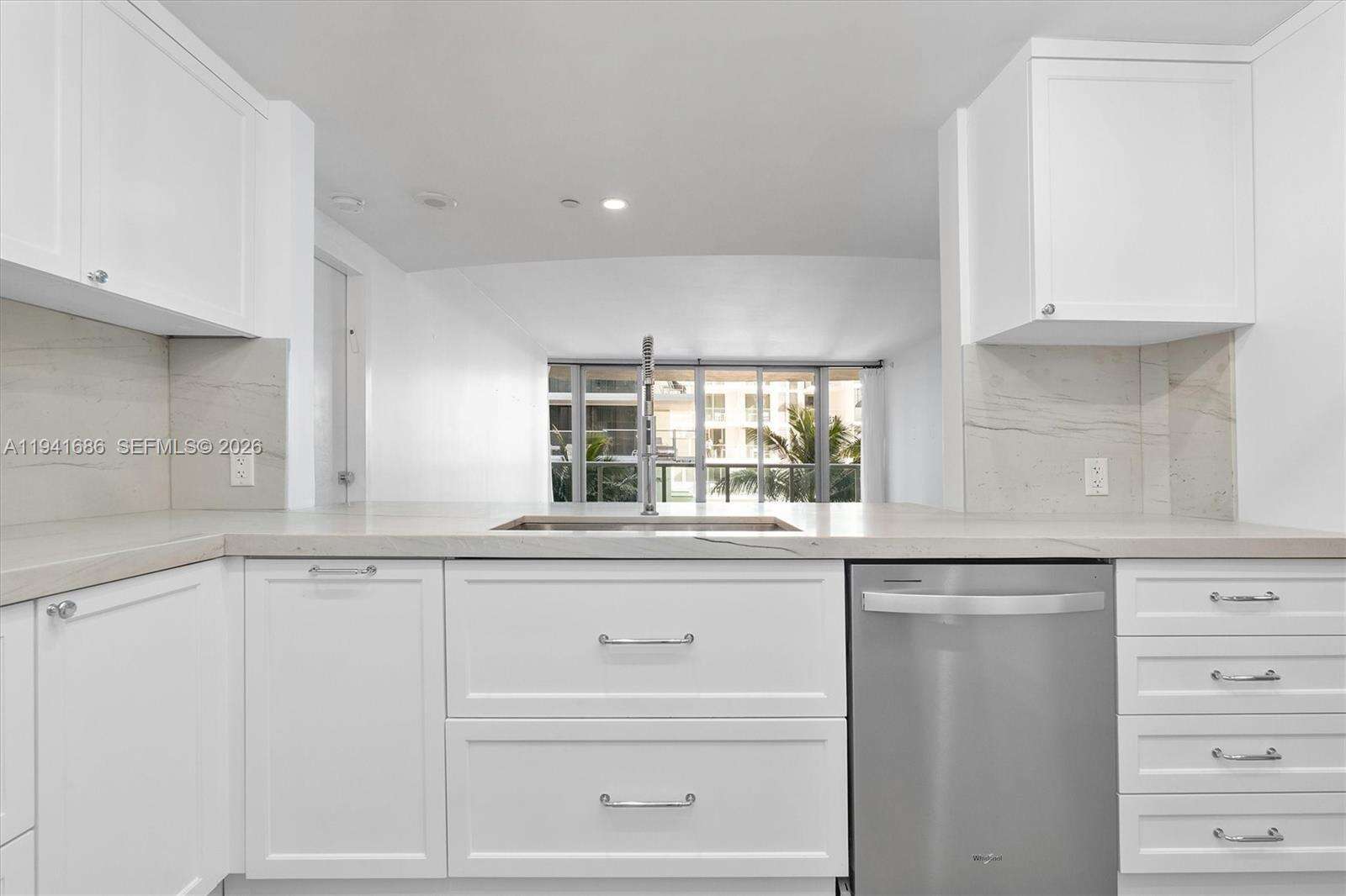 AZURE - 9401 Collins Ave, Surfside, FL 33154 | Picture 11