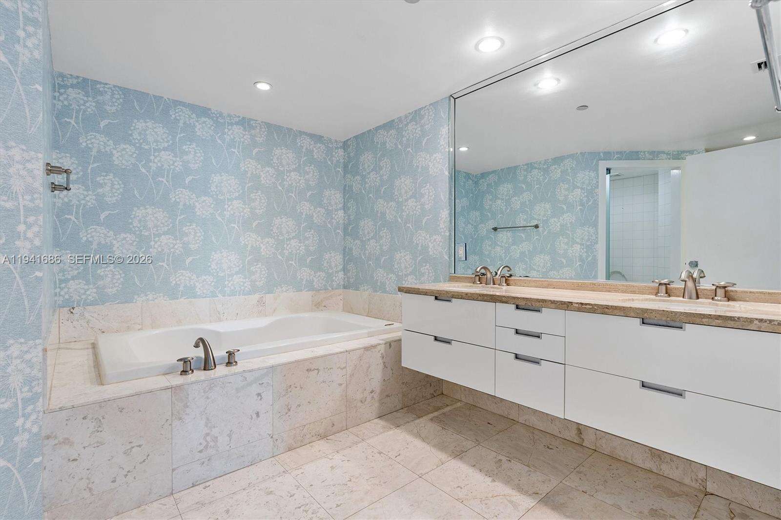 AZURE - 9401 Collins Ave, Surfside, FL 33154 | Picture 18