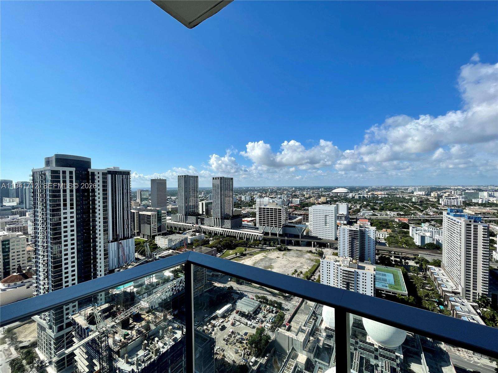 Paramount Miami Worldcenter at 851 1 Ave, Miami, FL 33132 - For Sale photo 20
