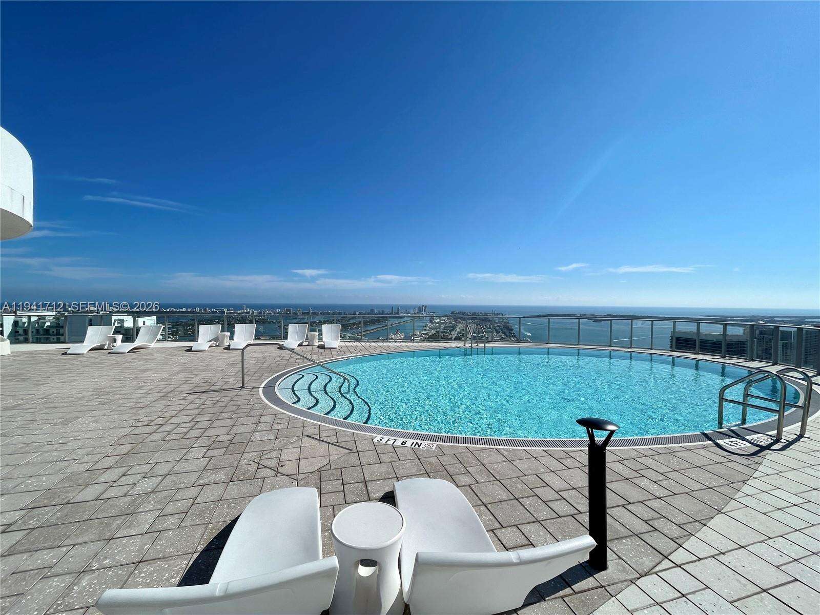 Paramount Miami Worldcenter at 851 1 Ave, Miami, FL 33132 - For Sale photo 33