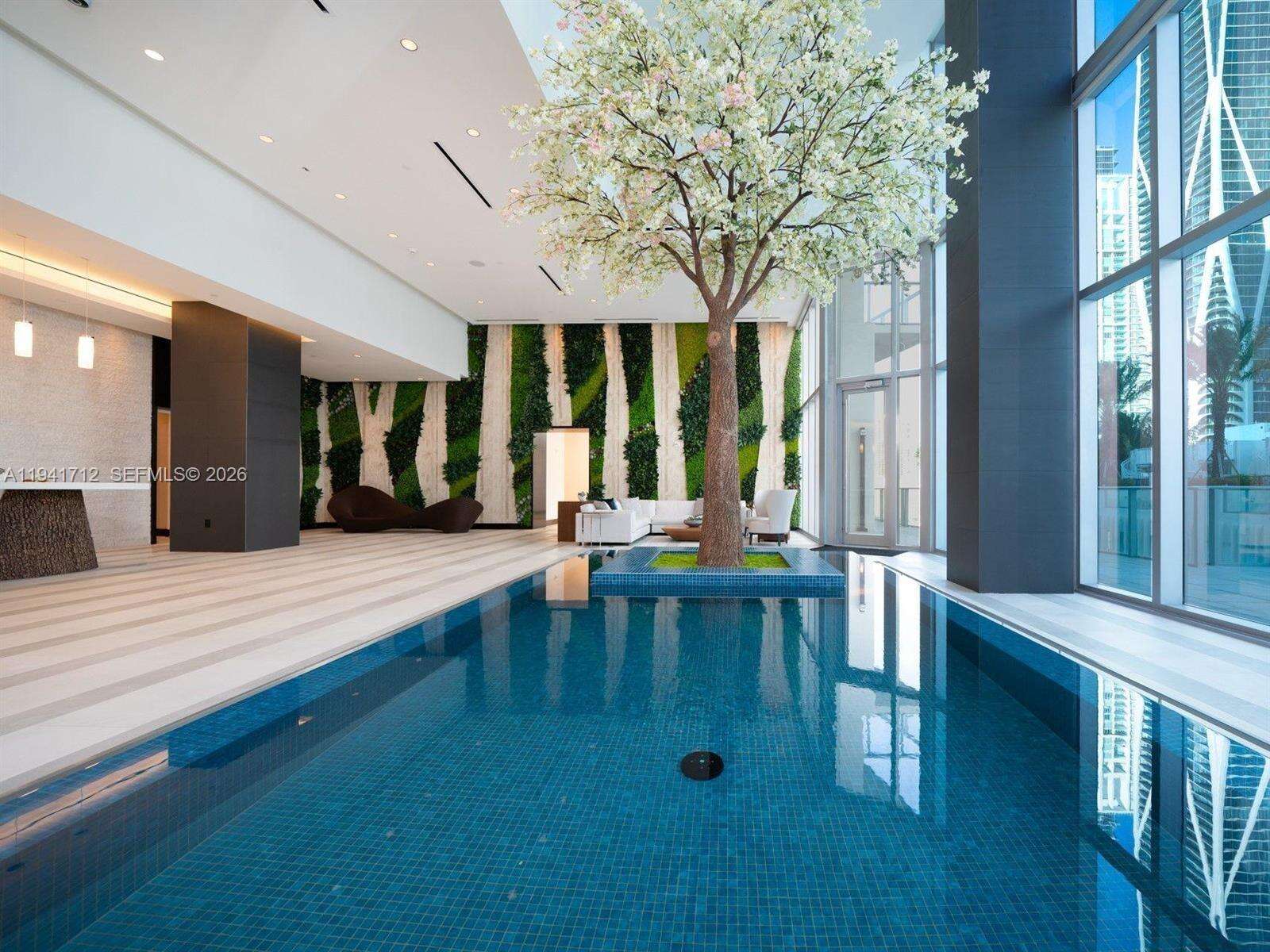 Paramount Miami Worldcenter at 851 1 Ave, Miami, FL 33132 - For Sale photo 53
