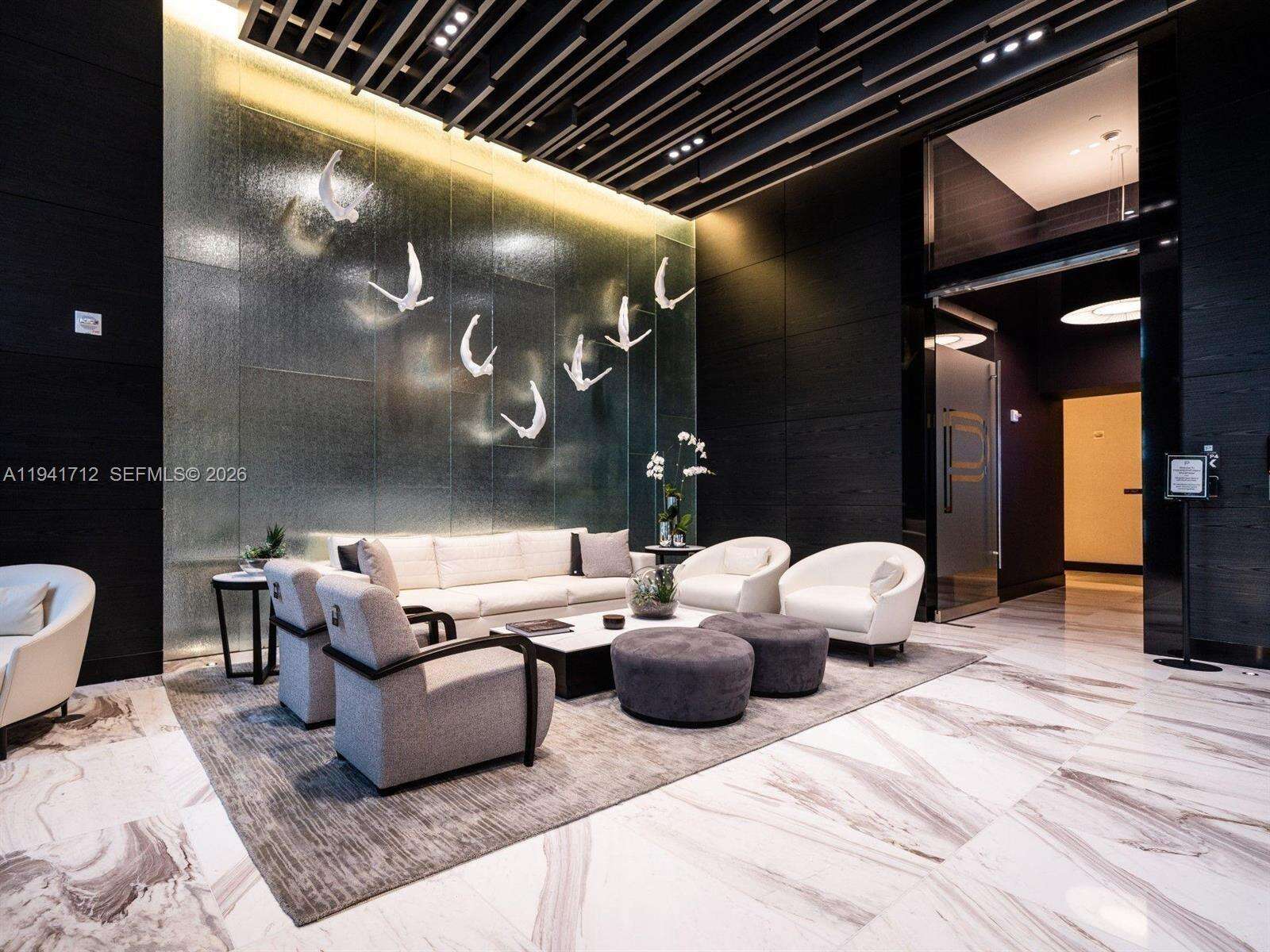 Paramount Miami Worldcenter at 851 1 Ave, Miami, FL 33132 - For Sale photo 61