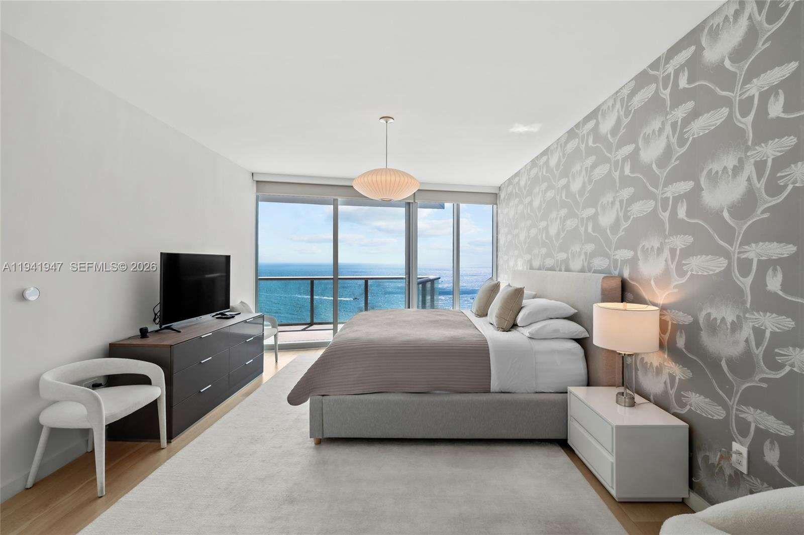 JADE BEACH - 17001 Collins Ave, Sunny Isles Beach, FL 33160 | Picture 11