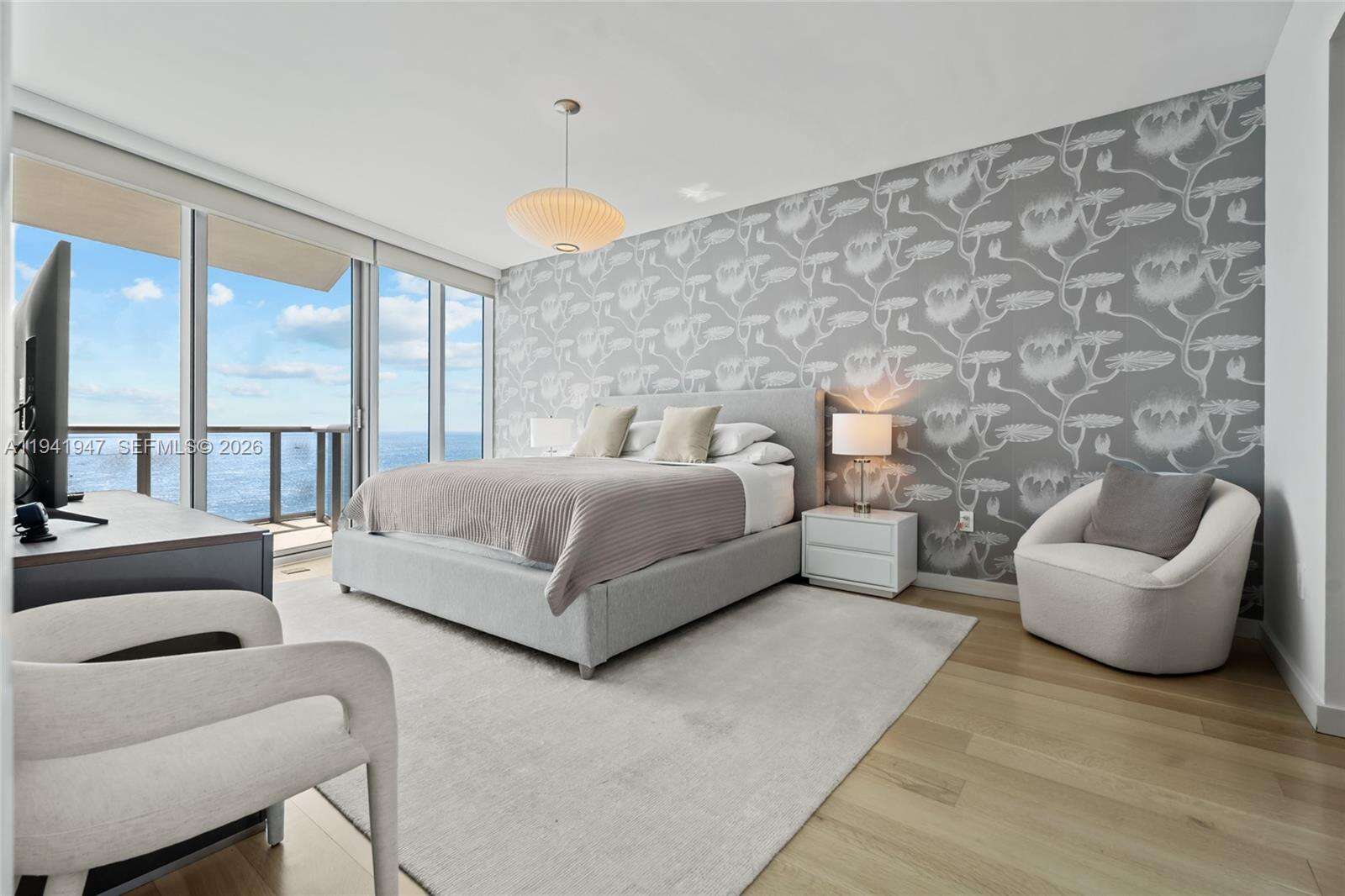 JADE BEACH - 17001 Collins Ave, Sunny Isles Beach, FL 33160 | Picture 12