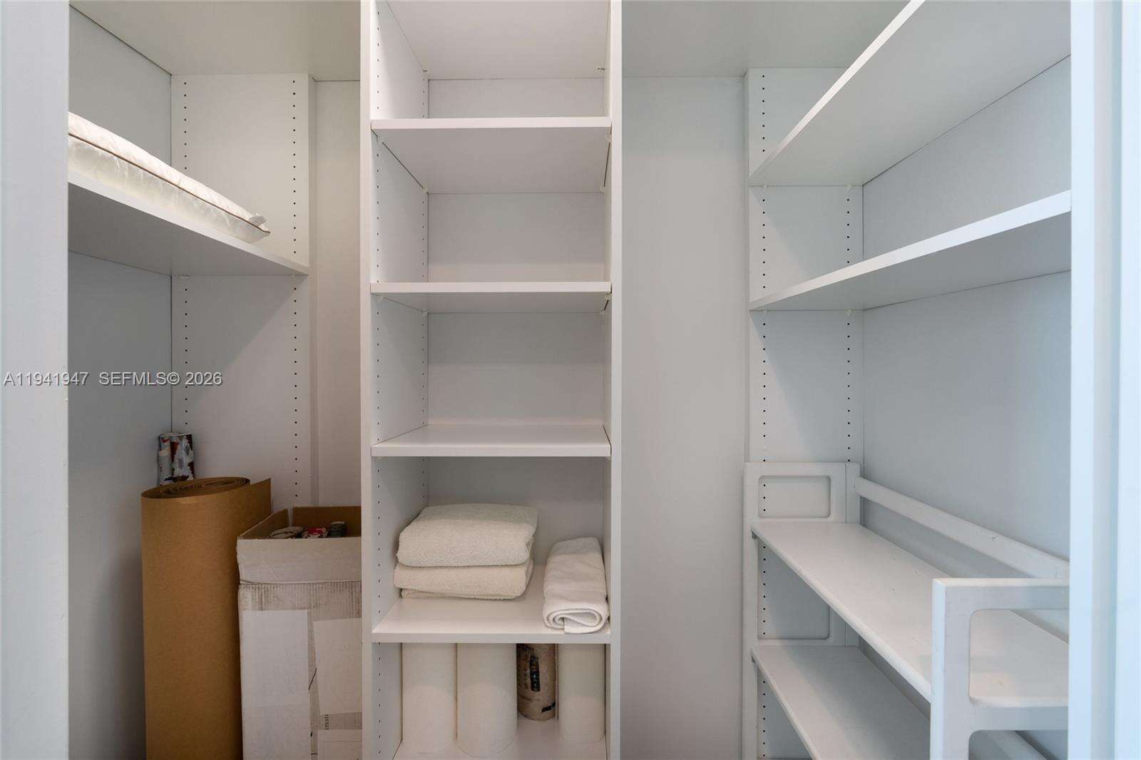 JADE BEACH - 17001 Collins Ave, Sunny Isles Beach, FL 33160 | Picture 14