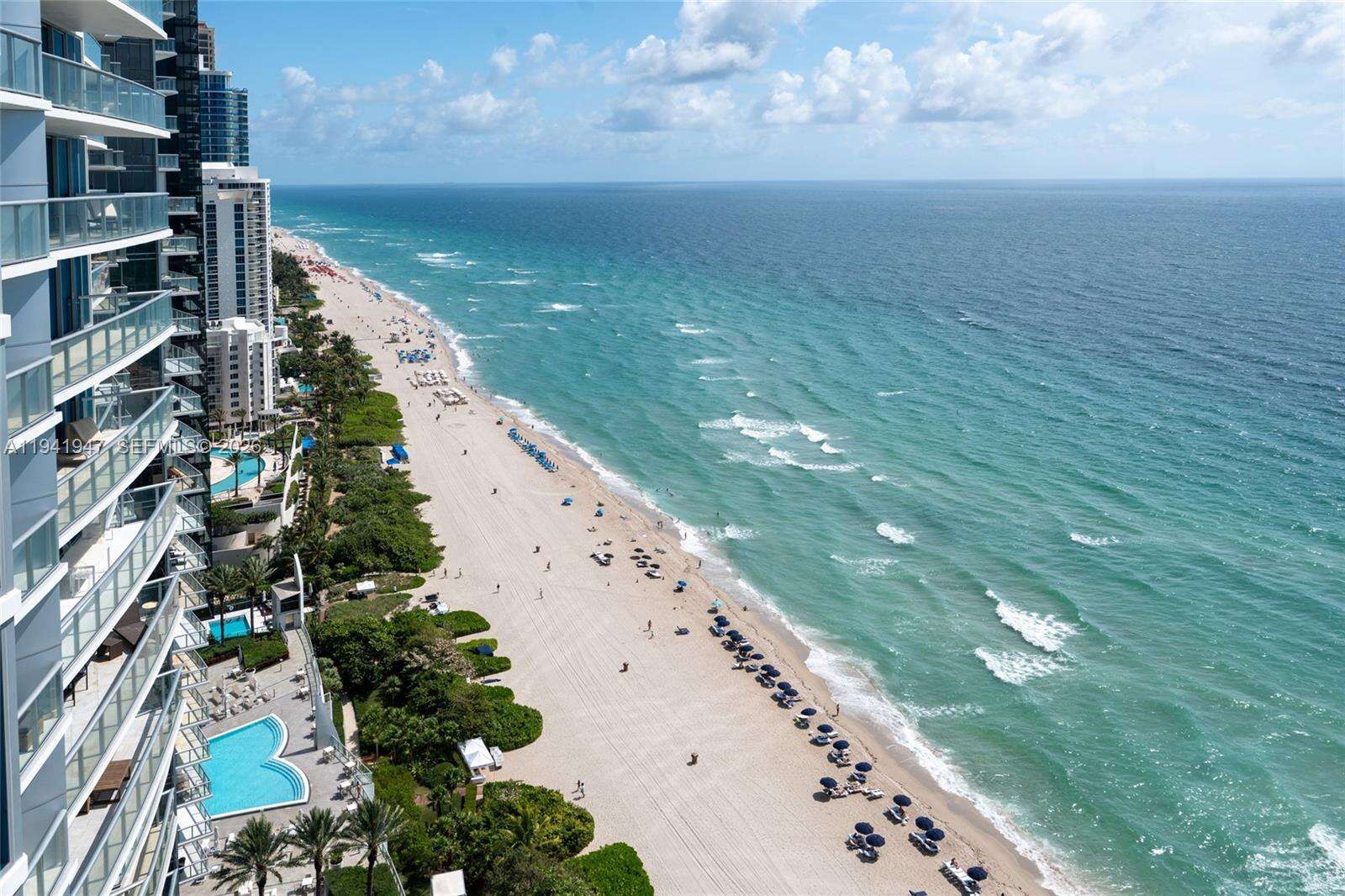 JADE BEACH - 17001 Collins Ave, Sunny Isles Beach, FL 33160 | Picture 27
