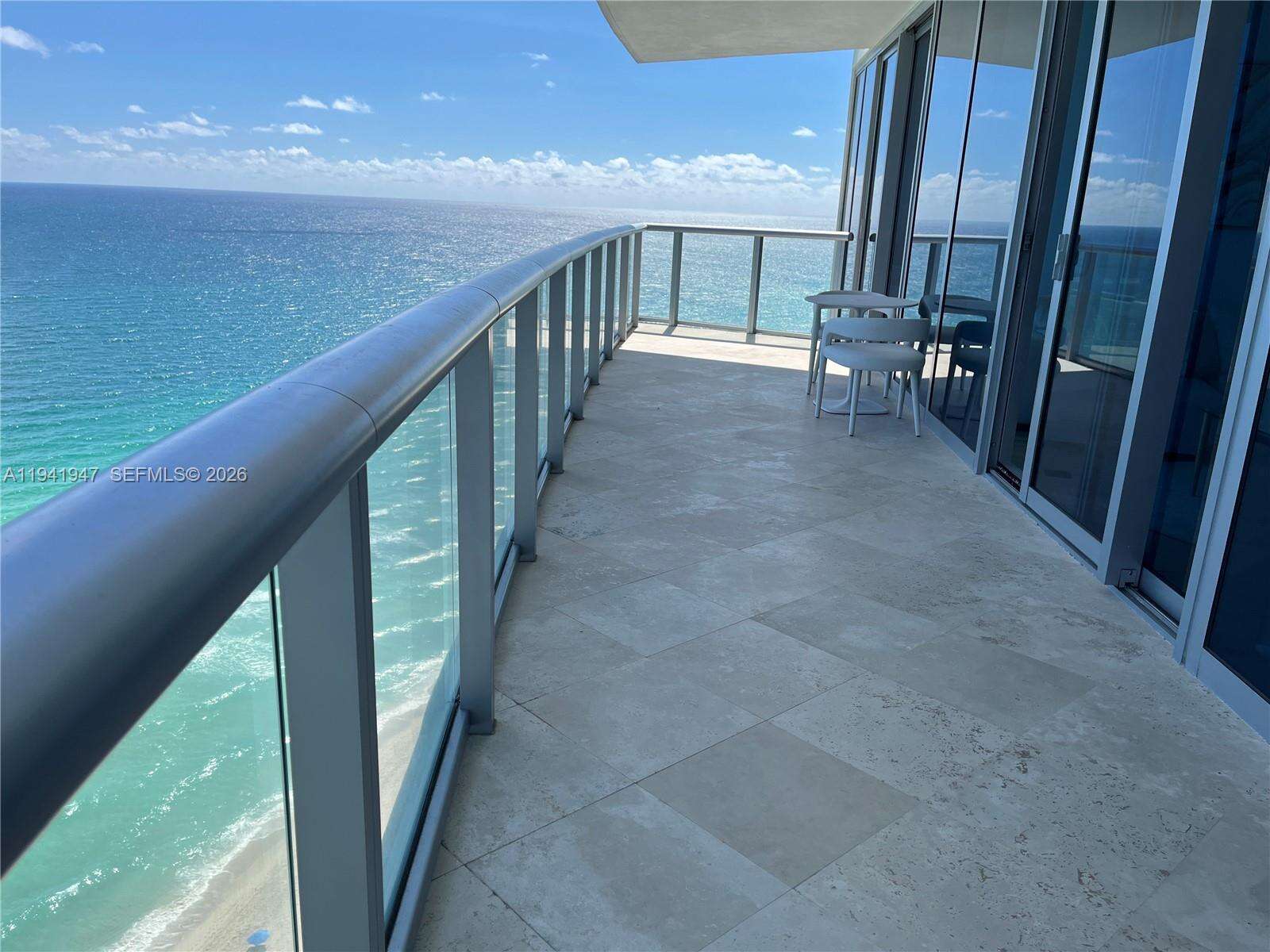 JADE BEACH - 17001 Collins Ave, Sunny Isles Beach, FL 33160 | Picture 31