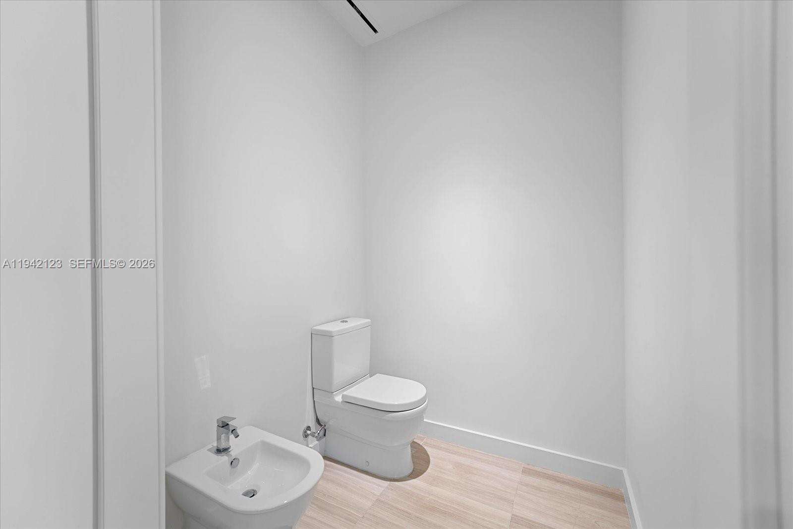 4701 NORTH MERIDIAN - 4701 Meridian Ave, Miami Beach, FL 33140 | Picture 30