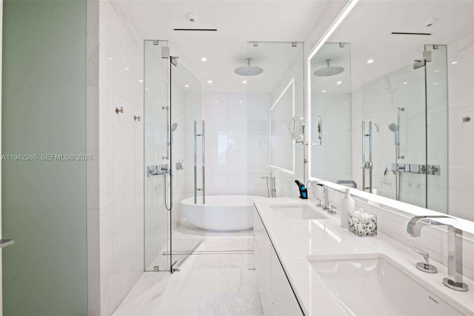 ASTON MARTIN RESIDENCES - 300 Biscayne Blvd Way, Miami, FL 33131 | Picture 20