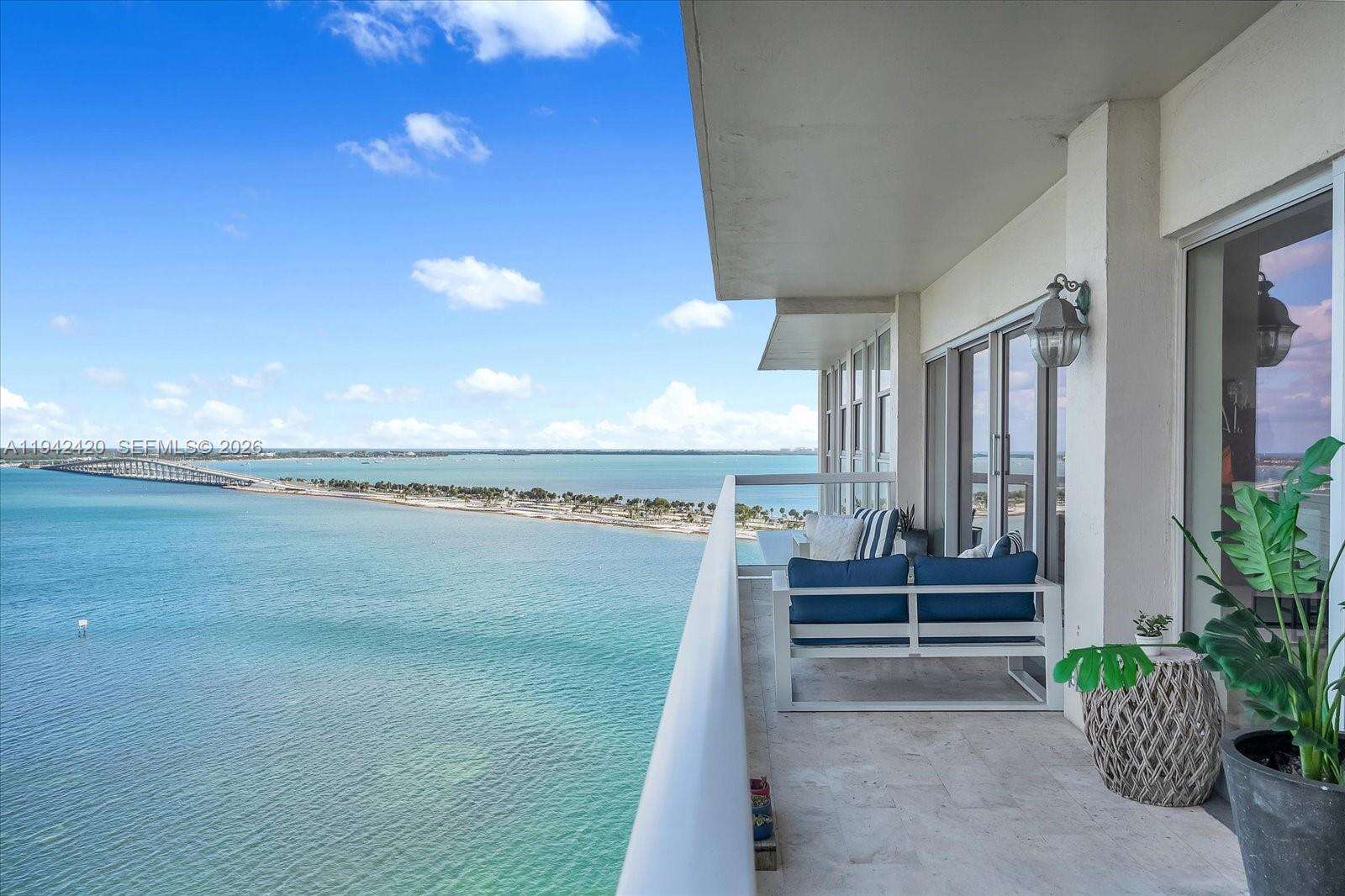 BRICKELL TOWNHOUSE - 2451 Brickell Ave, Miami, FL 33129 | Picture 3