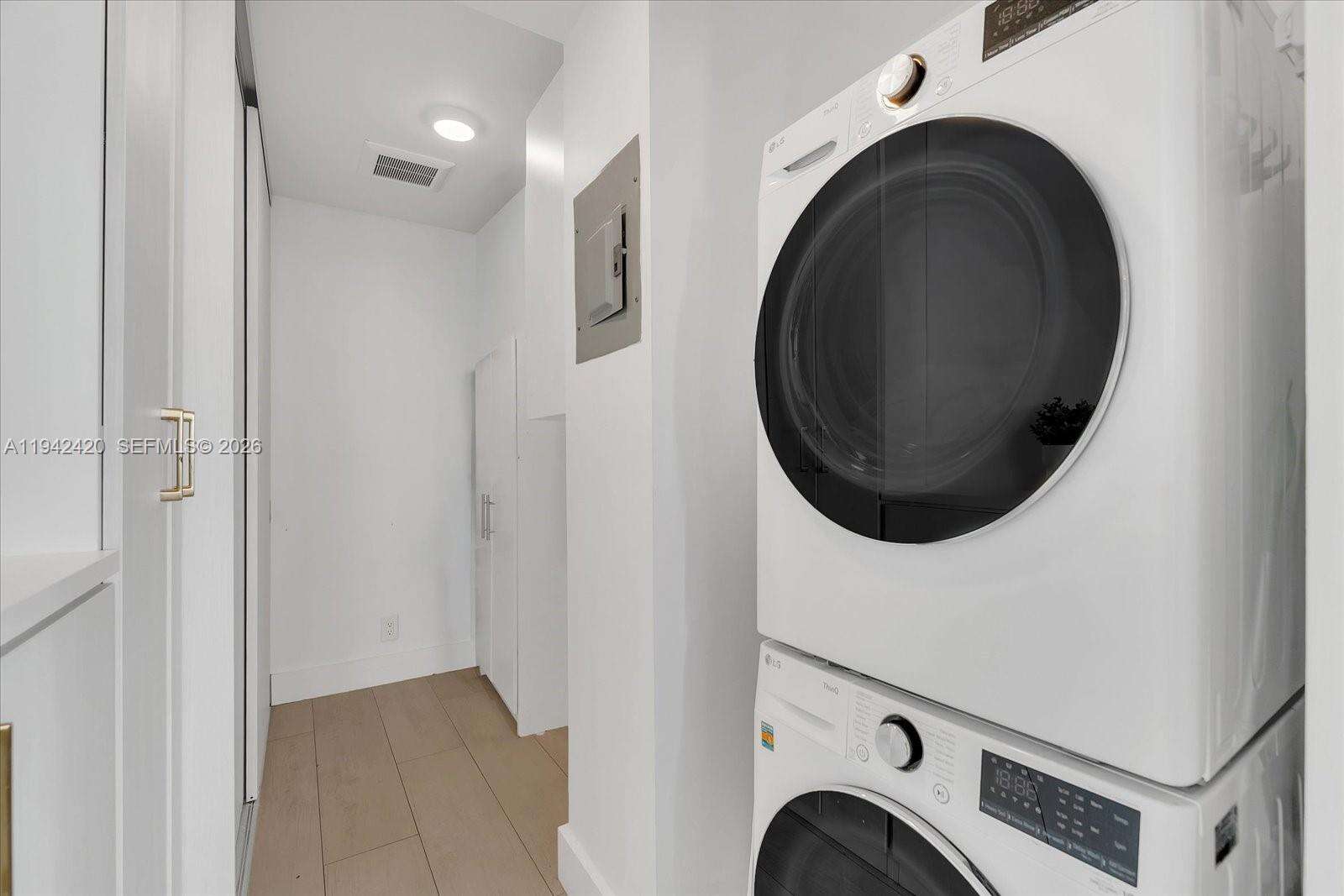 BRICKELL TOWNHOUSE - 2451 Brickell Ave, Miami, FL 33129 | Picture 32