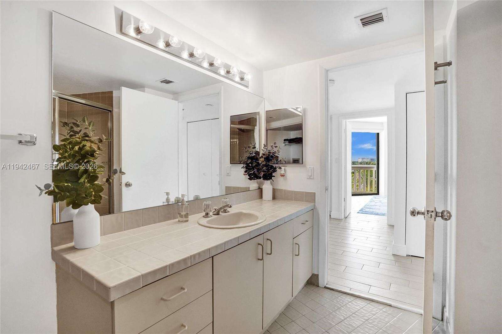 1000 Williams Island at 1000 Island Blvd, Aventura, FL 33160 - For Sale photo 27