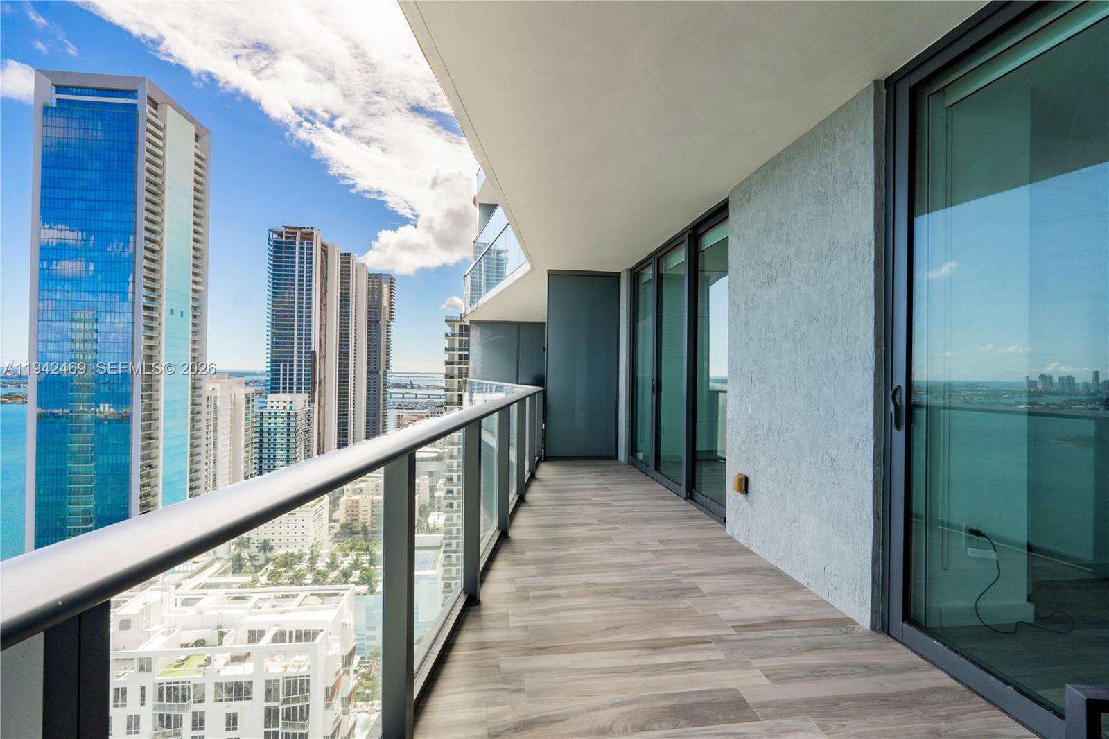 Icon Bay at 460 28 St, Miami, FL 33137 - For Sale photo 16