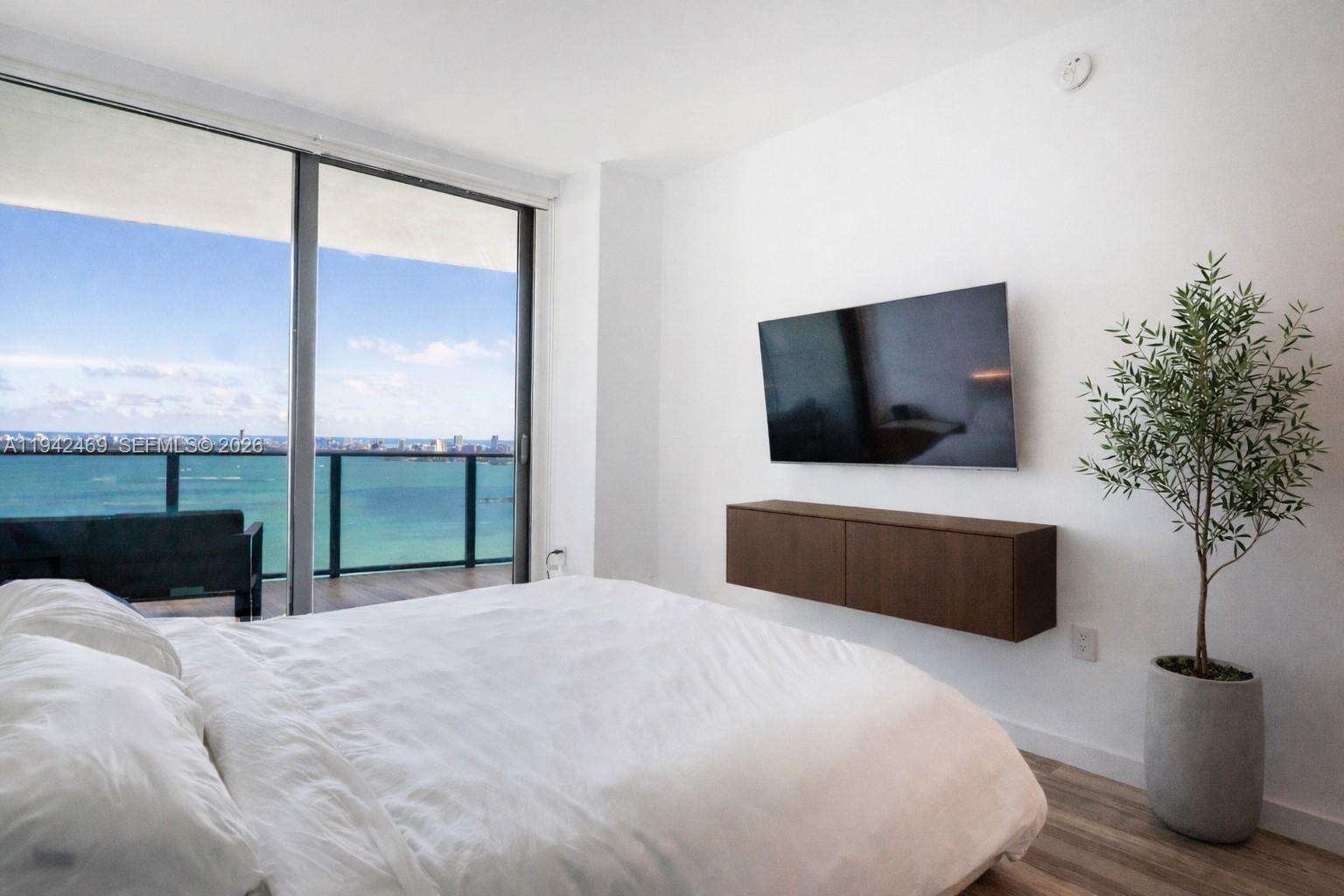 Icon Bay at 460 28 St, Miami, FL 33137 - For Sale photo 10
