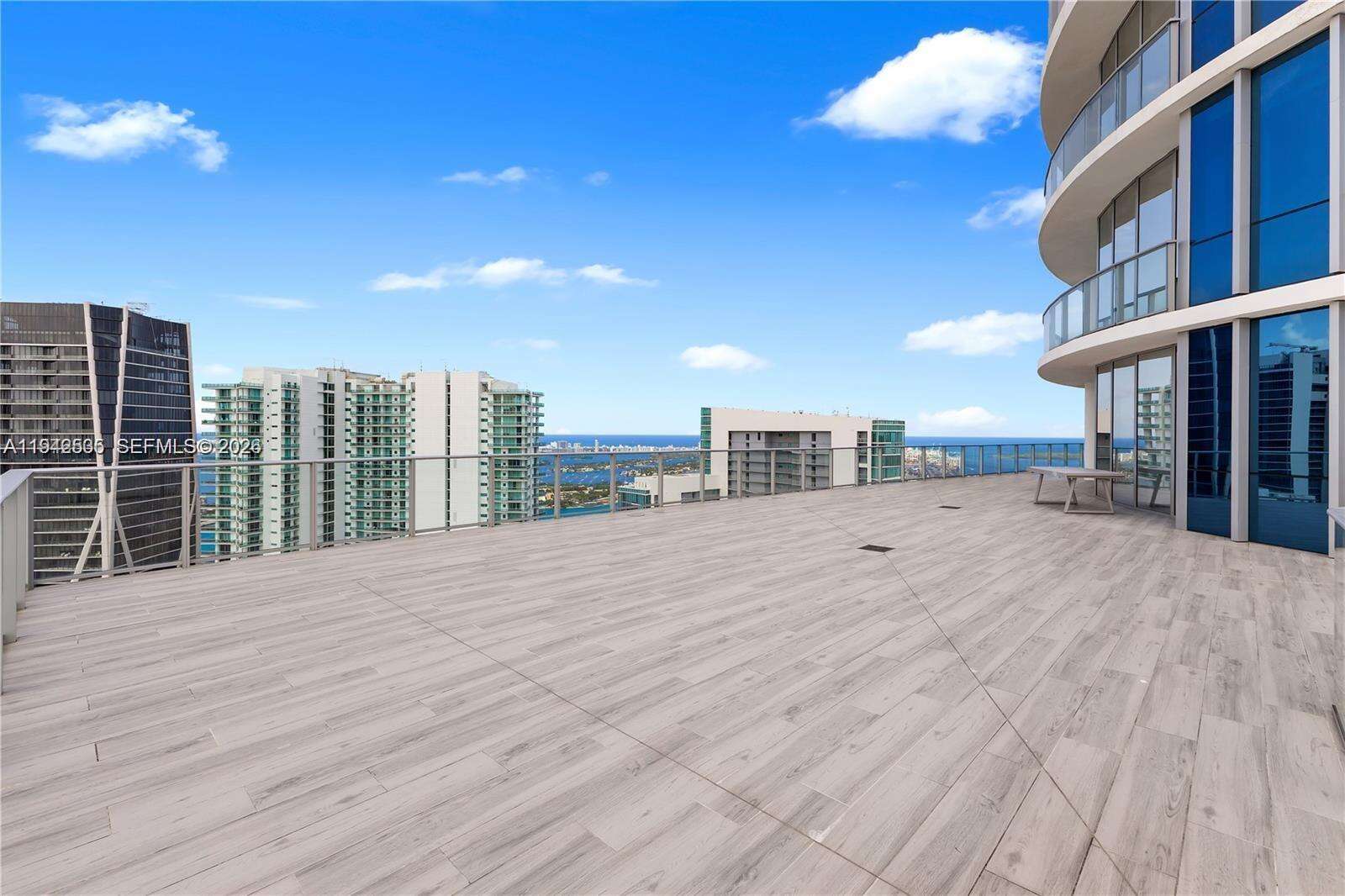 PARAMOUNT MIAMI WORLDCENTER - 851 1 Ave, Miami, FL 33132 | Picture 14