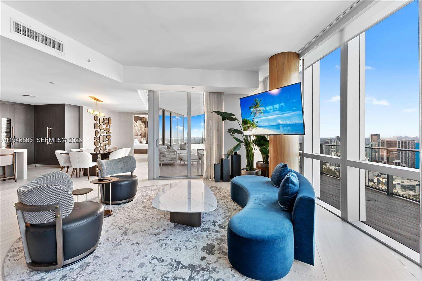 PARAMOUNT MIAMI WORLDCENTER - 851 1 Ave, Miami, FL 33132 | Picture 8